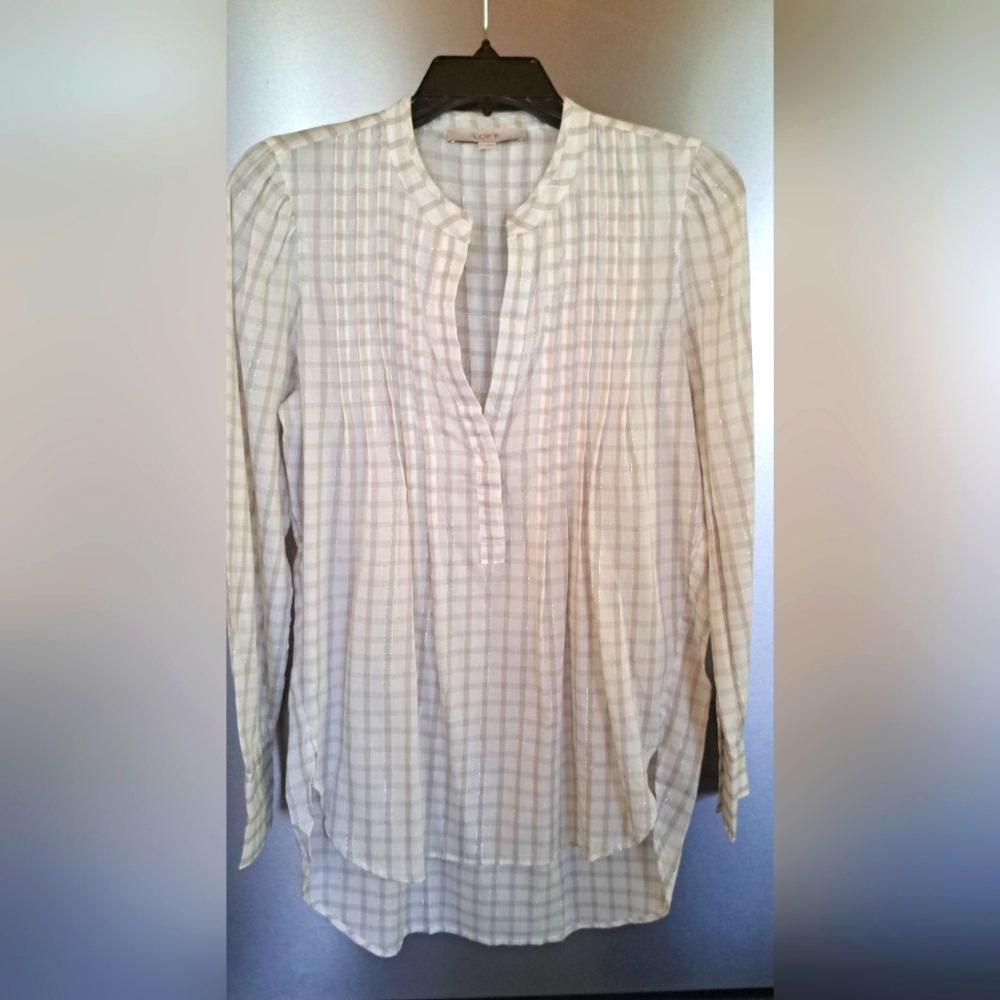 LOFT Pintucked Tunic Shirt Blouse Small Metallic Thread White Gray Long Sleeve